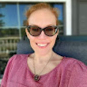 Meet your Posher, Debra